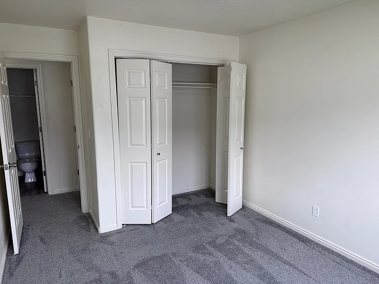 2505 W 450 N #2 — Photo 23