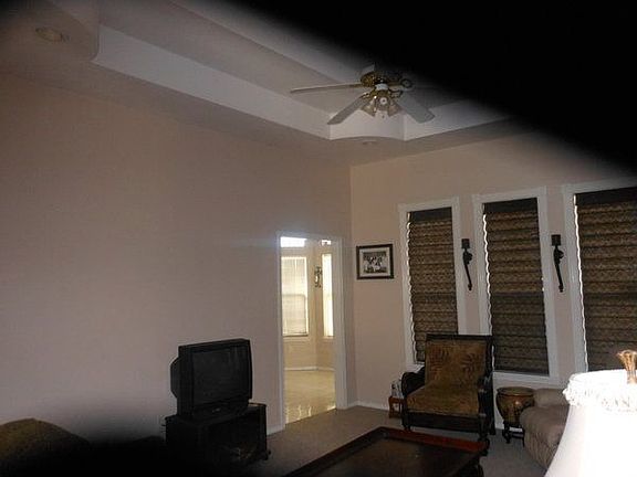 2nd image of 917 N Mark Cir