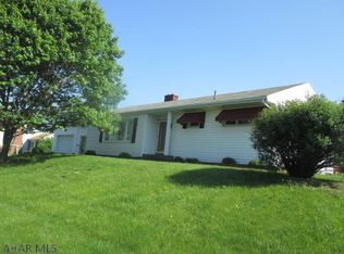 500 51st St, Altoona, PA 16602
