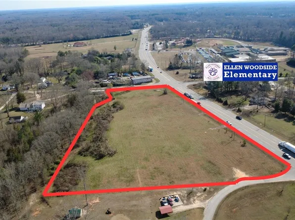 9005 Augusta Rd, Pelzer, SC 29669