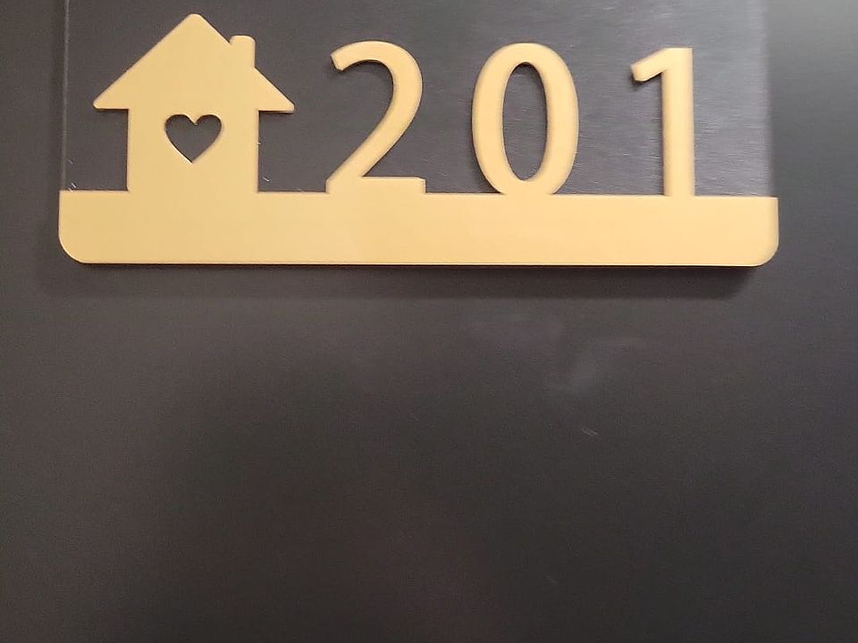 1st image of 304 Albert St W #201