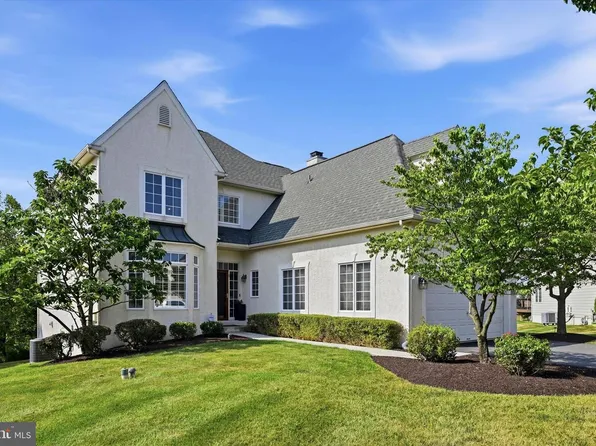 9 Regency Ct, Exton, PA 19341