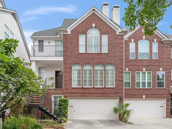 4431 Castle Court Pl, Houston, TX 77006