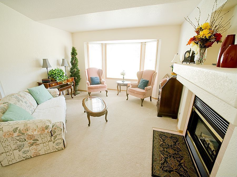 Immaculate inside