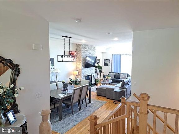 5th image of 23380 Evening Primrose Sq