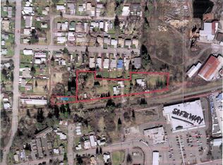 1400 Nandina St, Sweet Home, OR 97386