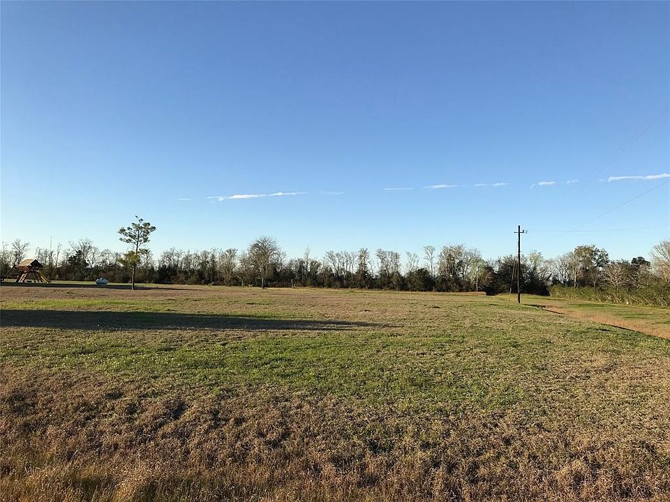 1st image of 2928 Megan Lynn Ln