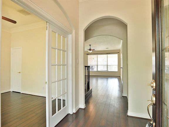 5th image of 6423 Cottonwood Park Ln
