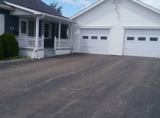 118 Lincoln St, Van Buren, ME 04785
