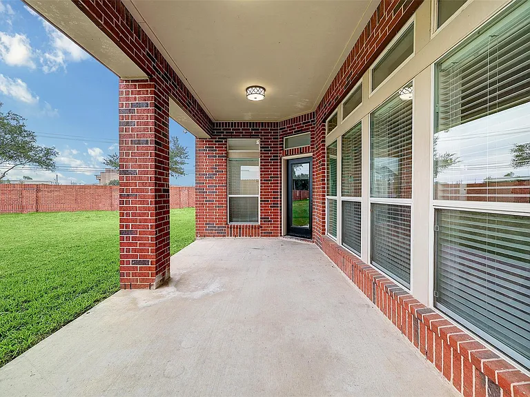 3550 Urban Woods Trl — Photo 24