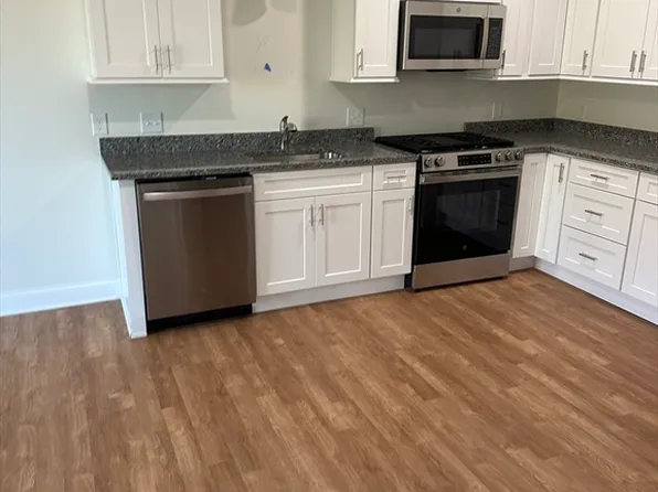 10 Franklin Ave APT 403, Revere, MA 02151