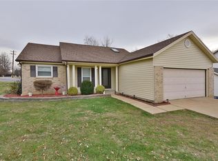 4138 Bridgeton Greens Dr, Bridgeton, MO 63044