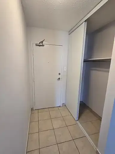 2 bed, 1.0 bath, 780 sqft, $2,000 — Photo 2