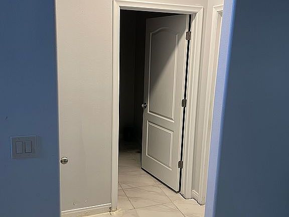 4th image of 3337 W Bonita