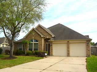 13602 Summer Cloud Ln, Pearland, TX 77584