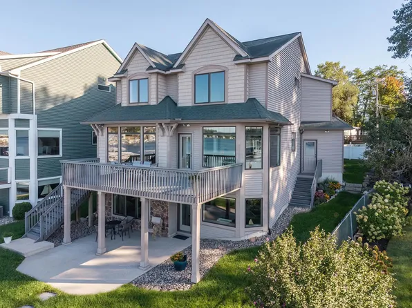 2245 W Orland Rd, Angola, IN 46703