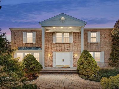 60 Willis Lane, Syosset, NY, 11791