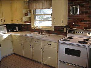 5th image of 42 Maldiner Ave