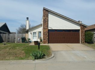 11605 E 84th Pl N, Owasso, OK 74055