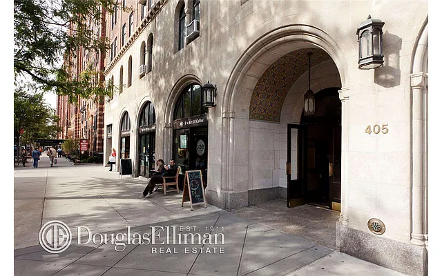 Rented by Douglas Elliman | media 42