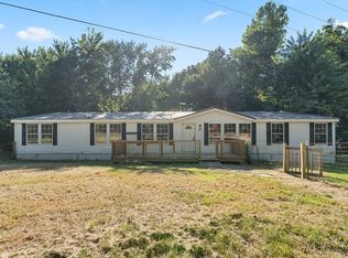 18218 Clear Water Rd, Fayetteville, AR 72704