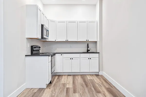 Rented by Reavis | media 44