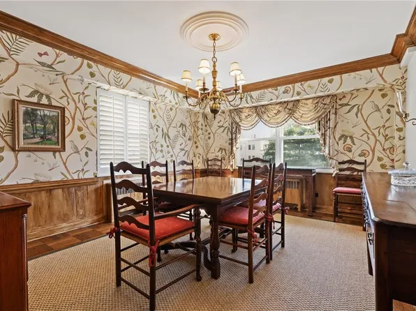 3 Stoneleigh Plaza #3A, Bronxville, NY 10708