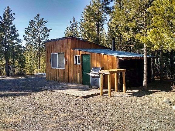 3rd image of 124038 Paunina St