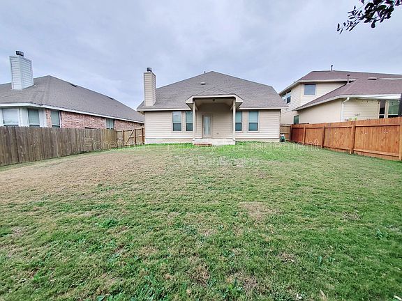2nd image of 11927 Jasmine Way