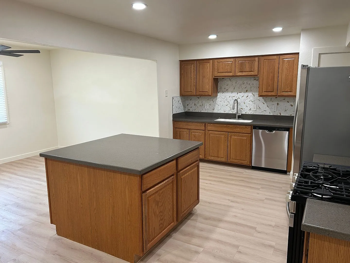 Move in Special!! $500 off your first month for a lease signed by August 15, 2026 Single level 4 ... — Photo 2
