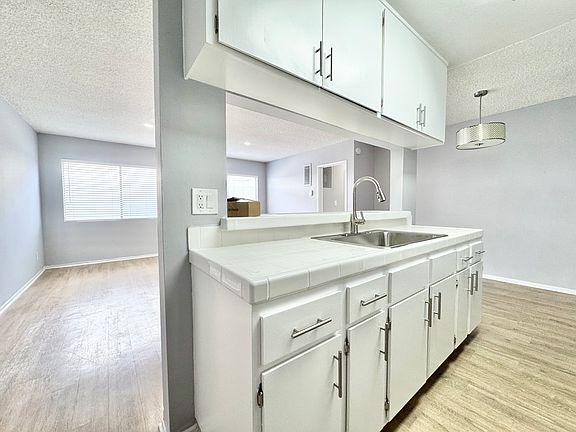 2nd image of 12309 Burbank Blvd #14A
