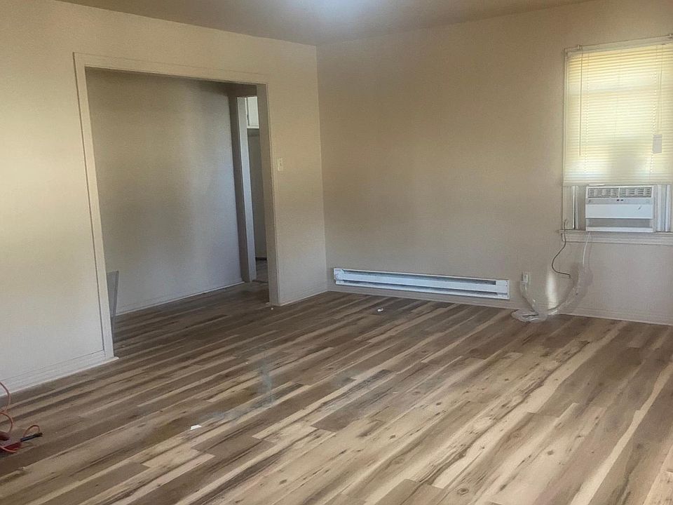 1st image of 1700 S Avenue C
