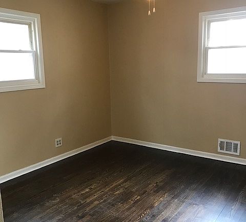 Hardwood floors in all rooms!