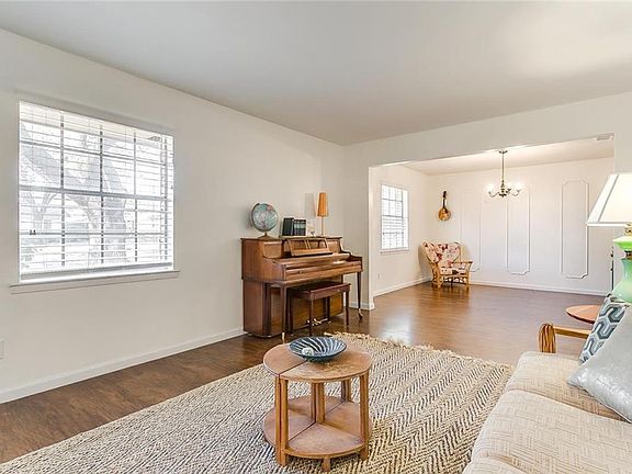 5th image of 4017 Sundown Dr
