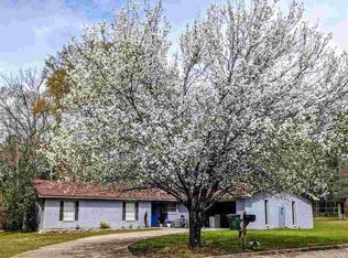 27 Chestnut Cir, Jasper, TX 75951