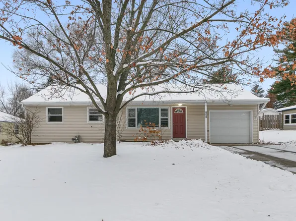 721 Rosemary Ln, Baraboo, WI 53913