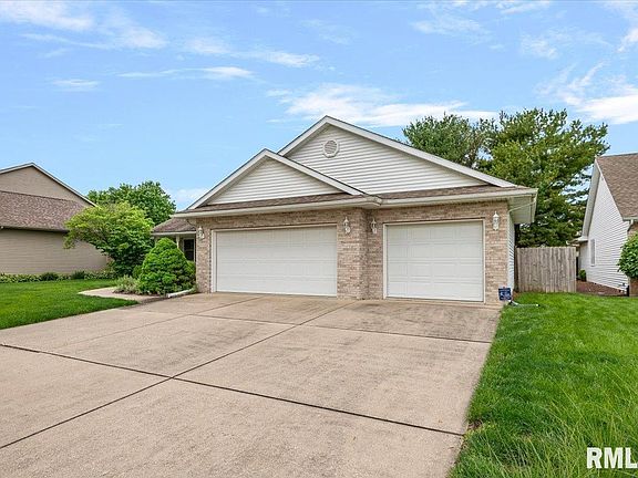3rd image of 2601 Chicory Dr