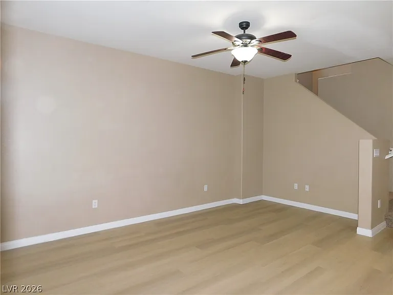 5275 Railroad River Ave — Photo 9