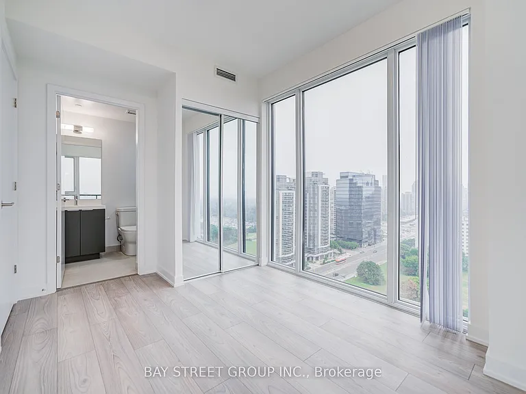5858 Yonge St #2023 — Photo 33