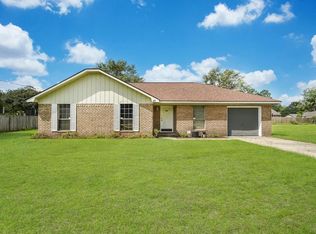 42 Kyle Ln, Hinesville, GA 31313