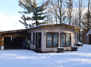 2890 Barlow Cres, Ottawa, ON K0A 1T0