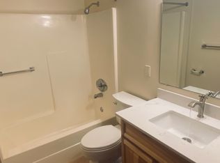 2510 Irvine Ave NW #16, Bemidji, MN 56601