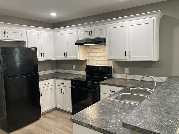 5th image of 102 S 25th St #1