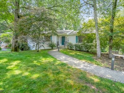 43 Stonewyck Dr, Chatham, NJ, 07928