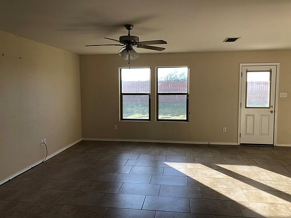 3rd image of 2027 Port San Angelo Dr