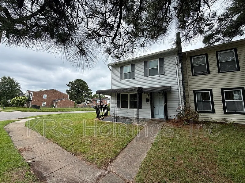 4101 Holly Cove Dr