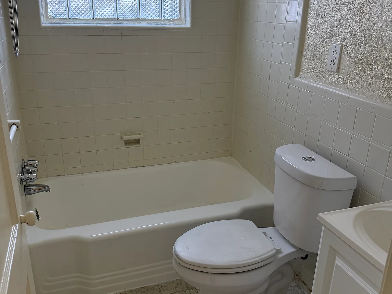 1 bed, 700 sqft, $1,125 — Photo 4
