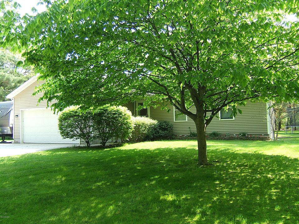 1st image of 6458 Spruce St