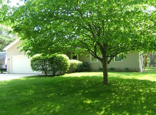 6458 Spruce St, Twin Lake, MI 49457