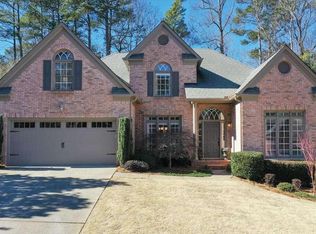 6275 Sterling Dr, Suwanee, GA 30024